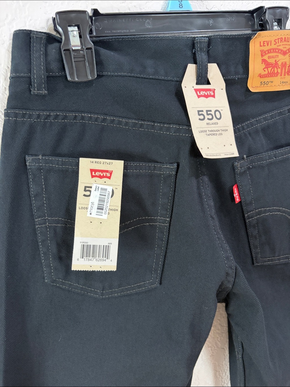 Levi's 550 Relaxed ,Loose through thigh tapered Leg ,Size 14Reg,Jeans in Black - Picture 6 of 17